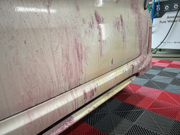ホンダ　N-BOX　手洗い洗車　冬汚れ除去