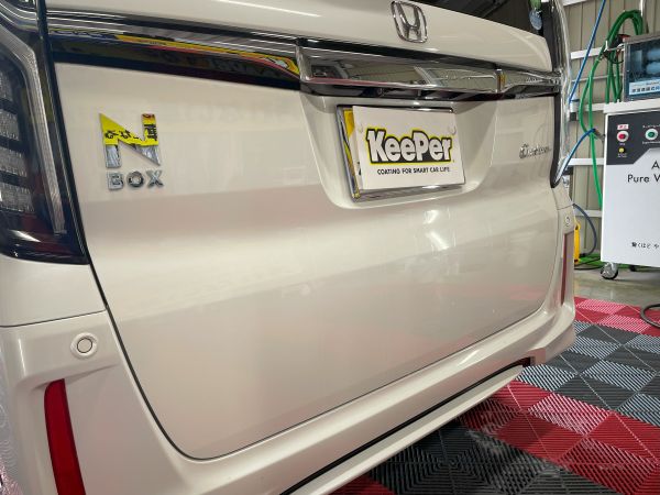 ホンダ　N-BOX　手洗い洗車　冬汚れ除去