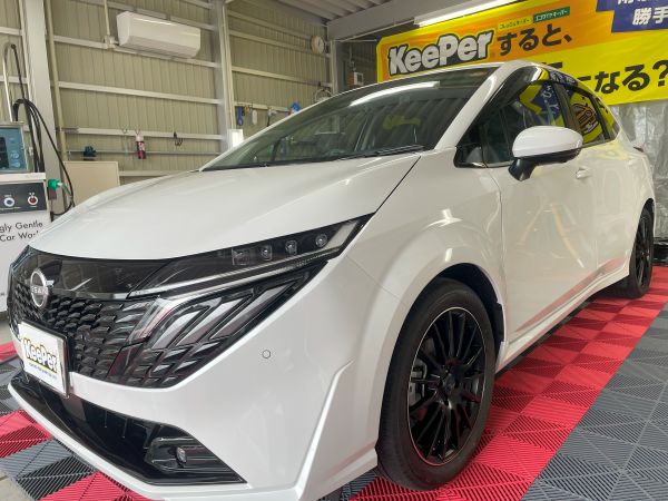 日産　ノートオーラ　キーパーコーティング